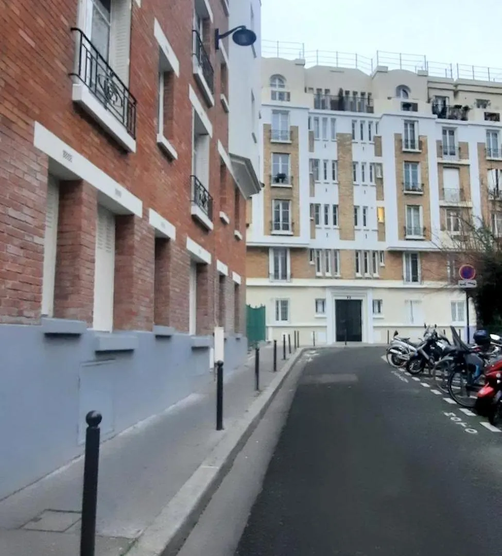 Apartment Studio Paris 13 Quartier Butte-Aux-Cailles